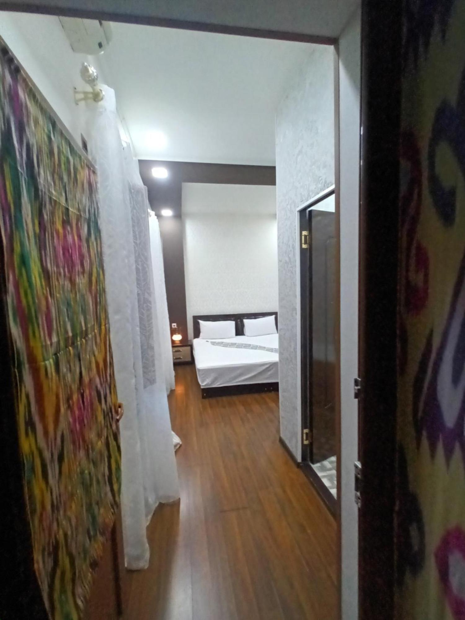 Uzbegim Family Guest House Buchara Rum bild
